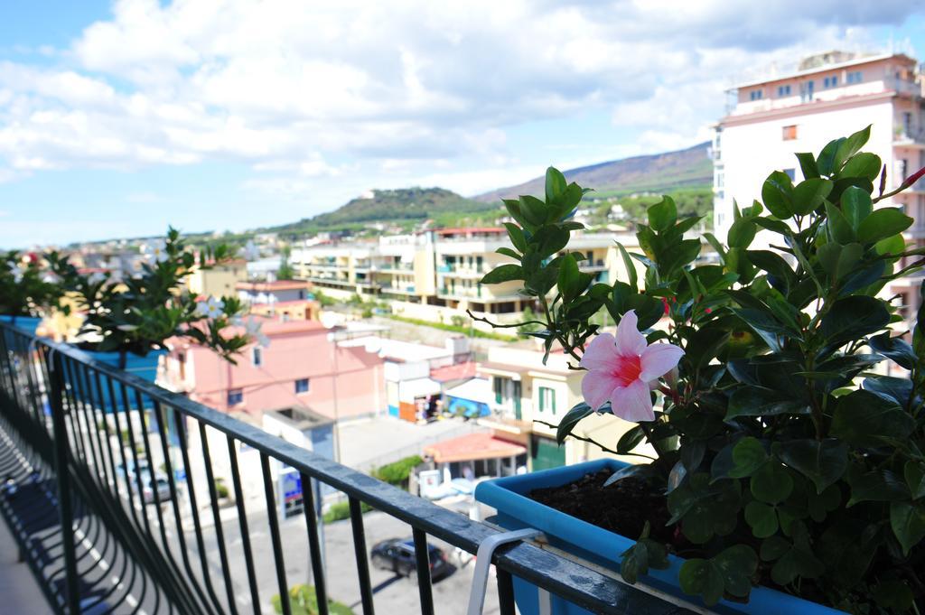 Hotel The Last Floor Torre del Greco Esterno foto